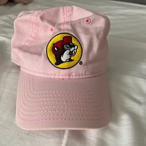 Bucees hat
